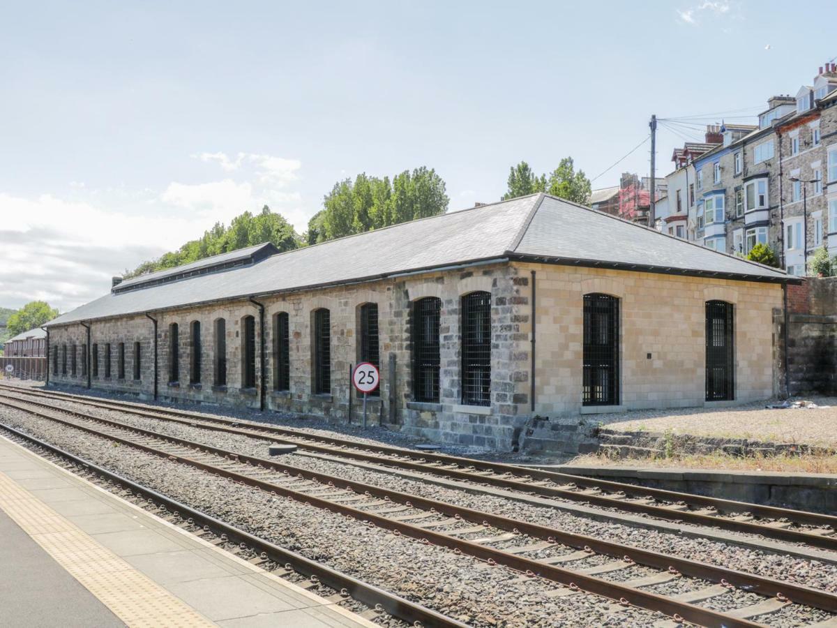 Evening Star Engine Shed Apartment Whitby Exterior photo
